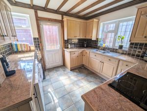 Photo 9- click for photo gallery